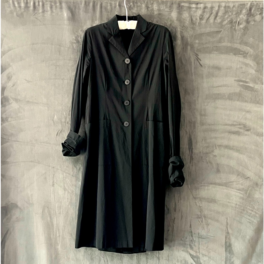 Incredible Rundholz Slick Black Rain/Light Weight Designer Jacket. Size M